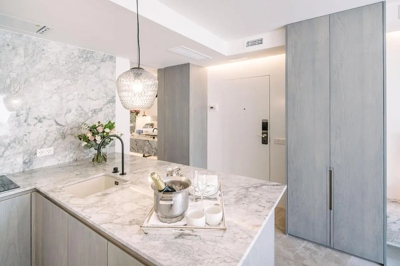 Puente Romano Beach Suites - Private Apartaments Marbella