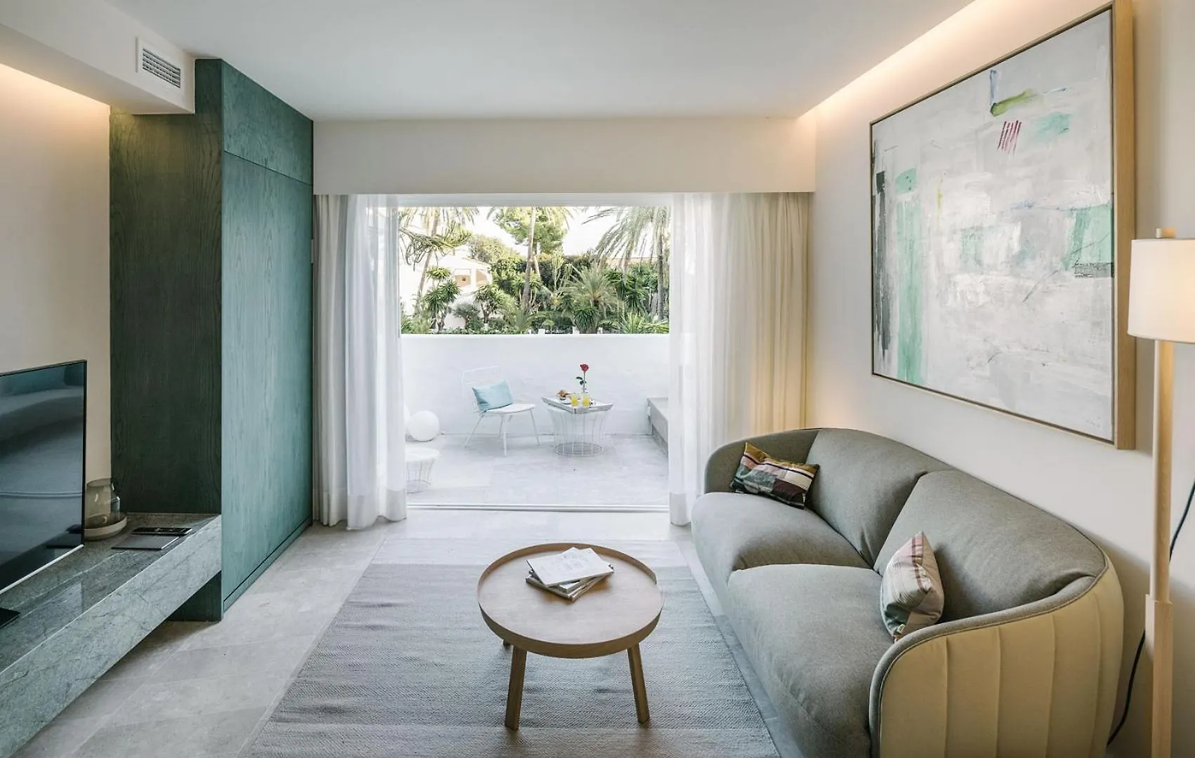 Puente Romano Beach Suites - Private Apartaments Marbella 0*,  Spain