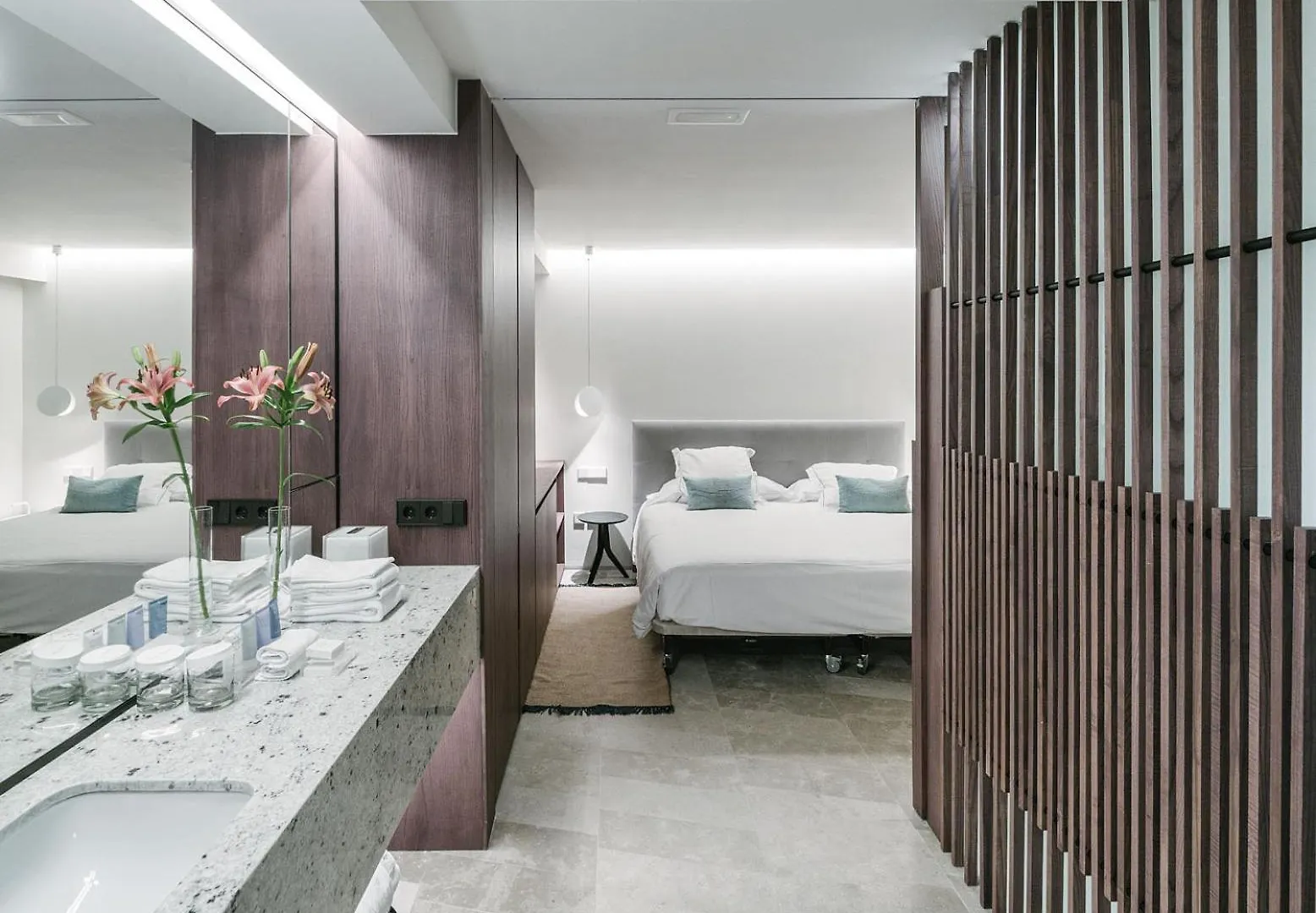 Puente Romano Beach Suites - Private Apartaments Marbella 0*,